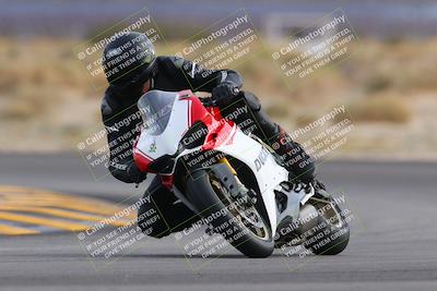 media/Dec-17-2022-SoCal Trackdays (Sat) [[224abd9271]]/Turn 16 (210pm)/